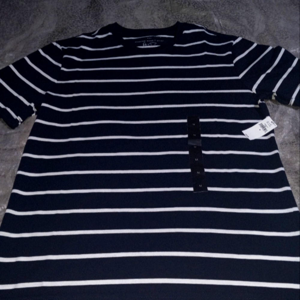 Banana republic T-shirt